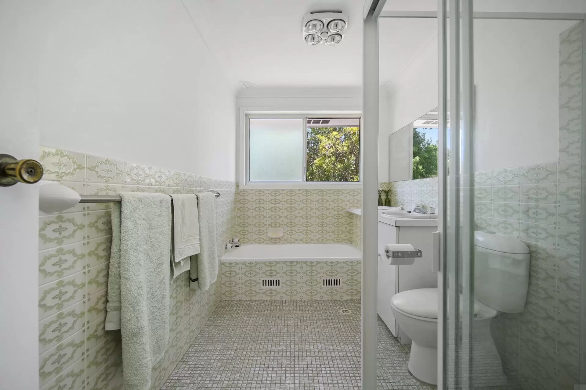 14a Bailey Crescent, North Epping Sold by Aurora Property - image 4