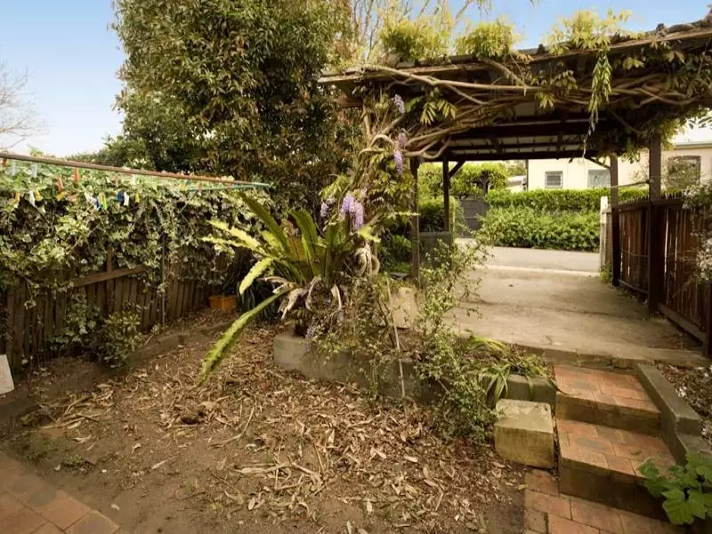 80 West Street, Crows Nest Sold by Aurora Property - image 2