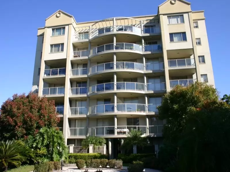 702/450 Military Road, Cremorne Sold by Aurora Property - image 1
