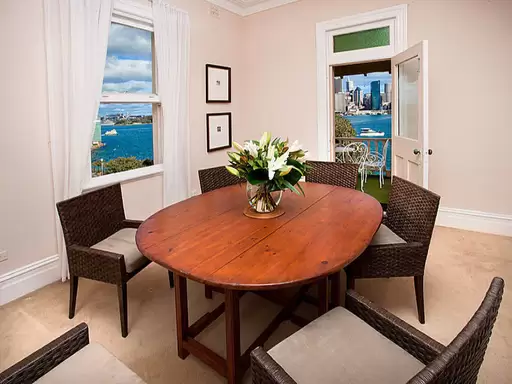 4/55 Kirribilli Avenue, Kirribilli Sold by Aurora Property