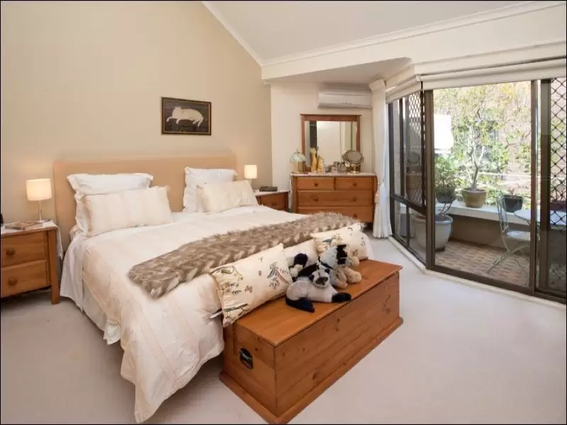 7/61 Yeo Street, Neutral Bay Sold by Aurora Property - image 2