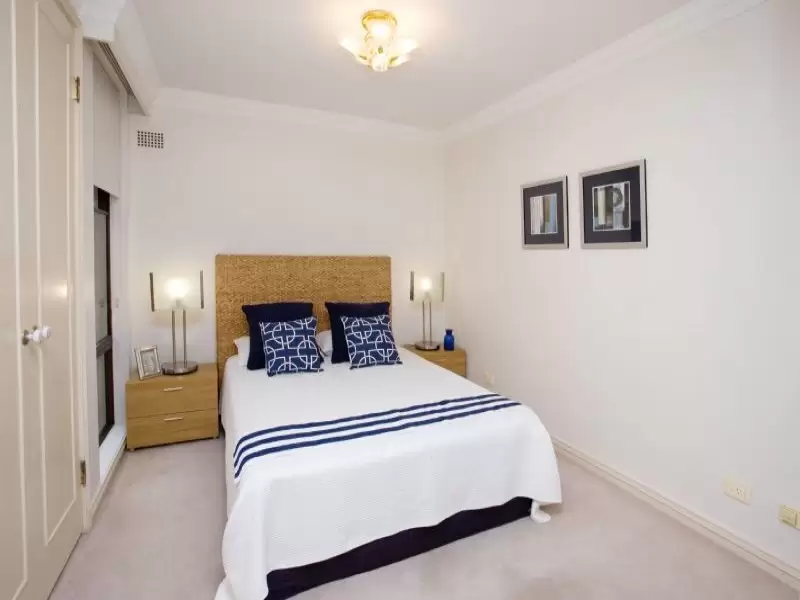 4/66 Spofforth Street, Cremorne Sold by Aurora Property - image 2