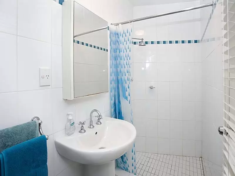 908/27 Neutral Street, North Sydney Sold by Aurora Property - image 3