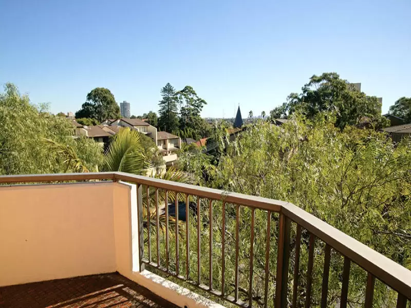 7/1-5 Parraween Street, Cremorne Sold by Aurora Property - image 2