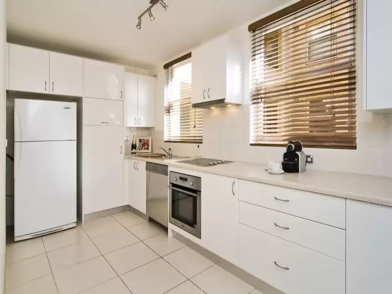 16/98 Ourimbah Road, Mosman Sold by Aurora Property - image 2