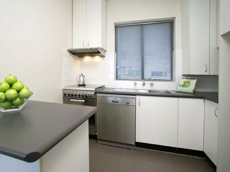 7/2 Elamang Avenue, Kirribilli Sold by Aurora Property - image 8