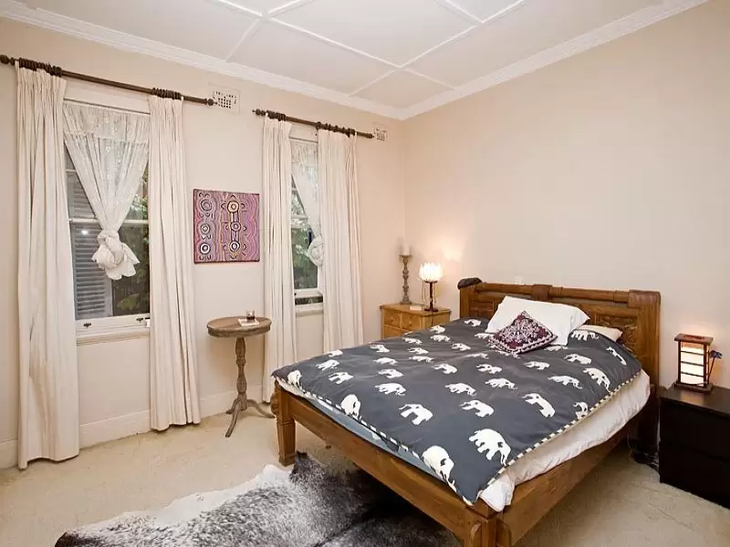 4 Burroway Street, Neutral Bay Sold by Aurora Property - image 1