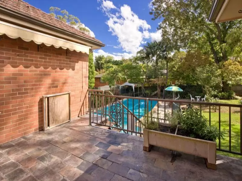 91 Fiddens Wharf Road, Killara Sold by Aurora Property - image 3