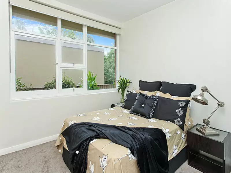 2/64 Ben Boyd Road, Neutral Bay Sold by Aurora Property - image 5