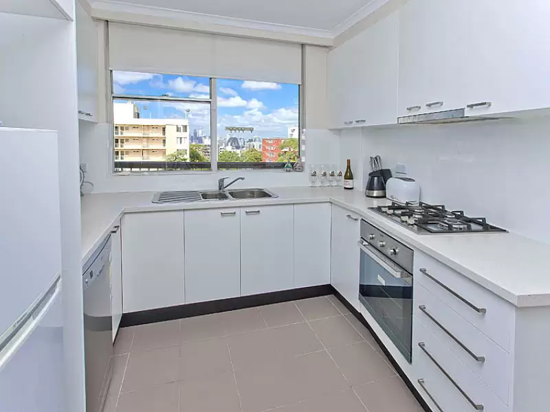 601/1-5 Watson Street, Neutral Bay Sold by Aurora Property - image 2