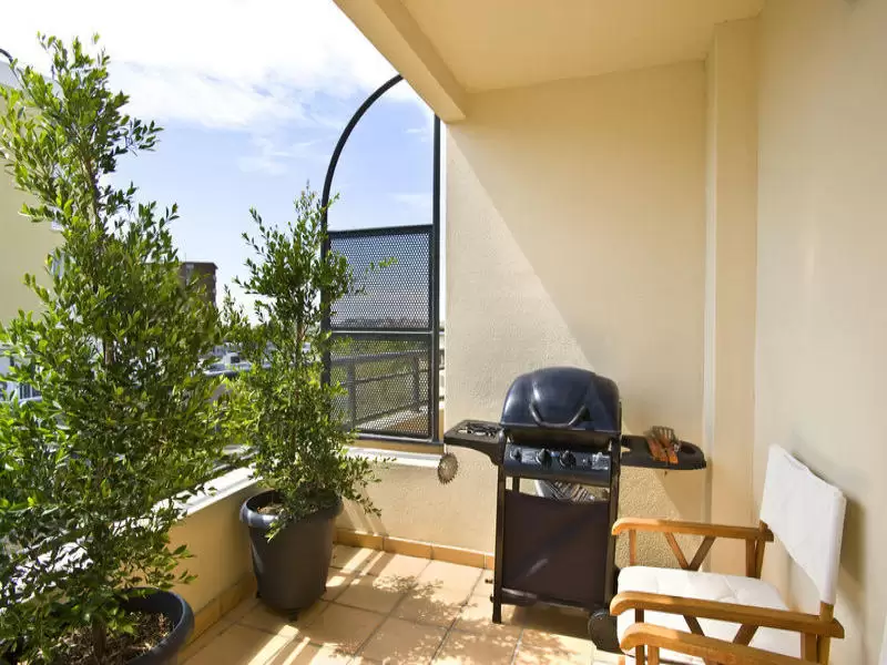 49/120 Cabramatta Road, Cremorne Sold by Aurora Property - image 2