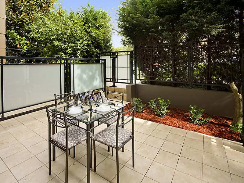 2/240 Ben Boyd Road, Cremorne Sold by Aurora Property - image 3