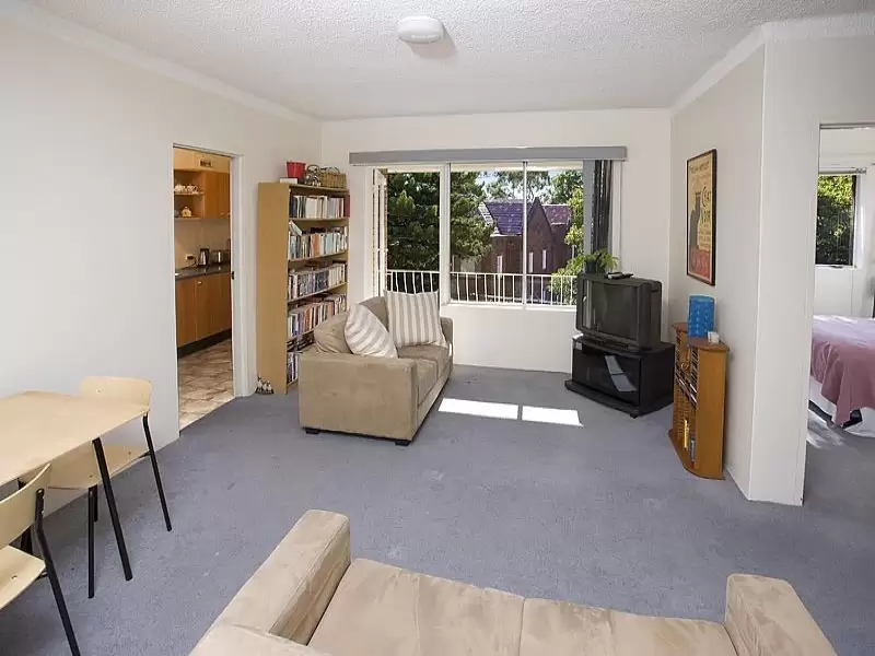 15/137 Belmont Road, Mosman Sold by Aurora Property - image 4