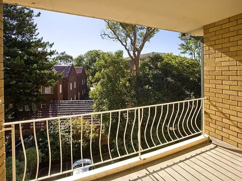15/137 Belmont Road, Mosman Sold by Aurora Property - image 3
