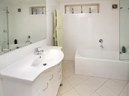 4/34 Stanton Road, Mosman Sold by Aurora Property