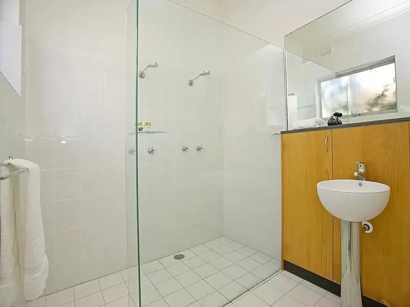 6 Echo Street, Cammeray Sold by Aurora Property - image 3