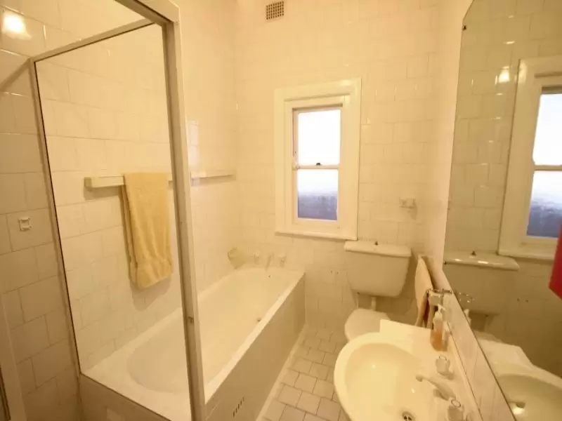 2/113 Spit Road, Mosman Sold by Aurora Property - image 6