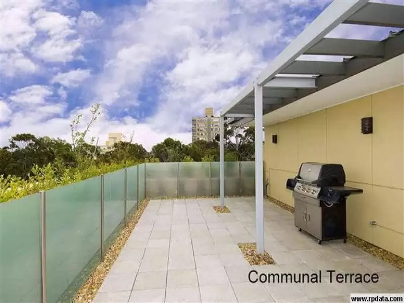 301/7 Parraween Street, Cremorne Sold by Aurora Property - image 2