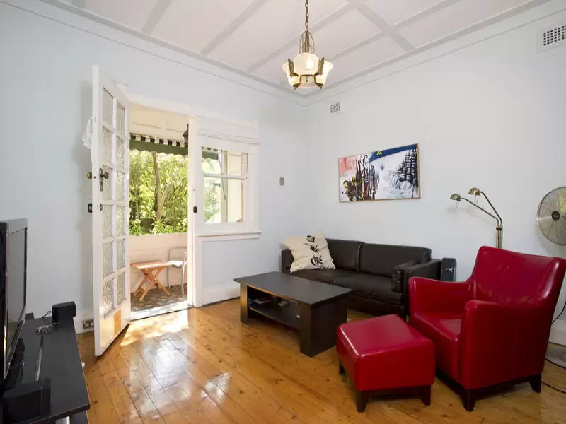2/1 Lavender Street, McMahons Point Sold by Aurora Property - image 1