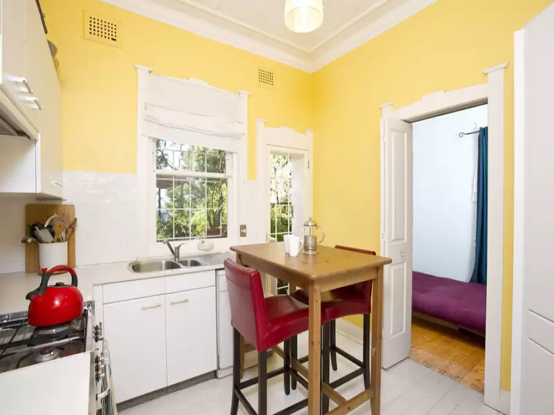 2/1 Lavender Street, McMahons Point Sold by Aurora Property - image 2