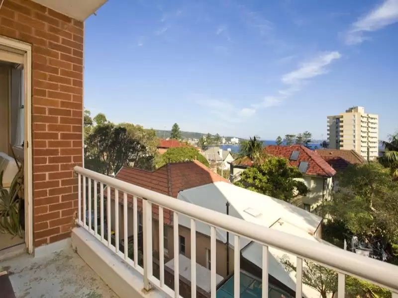 5/15 Laurence Street, Manly Sold by Aurora Property - image 4