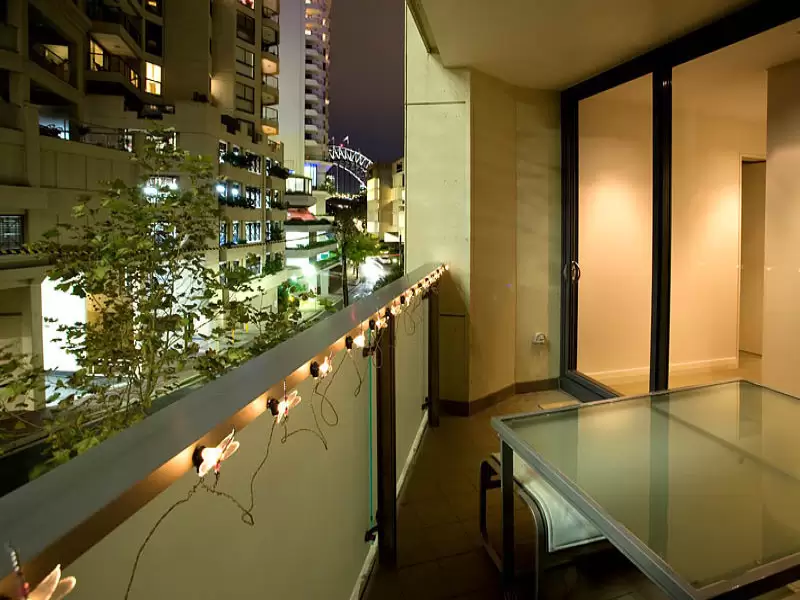 503/8 Glen Street, Milsons Point Sold by Aurora Property - image 4