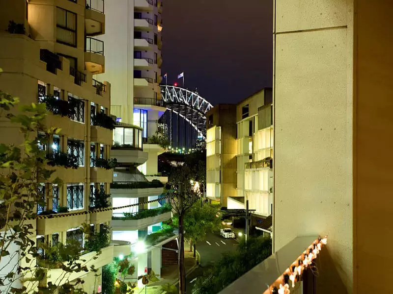 503/8 Glen Street, Milsons Point Sold by Aurora Property - image 3
