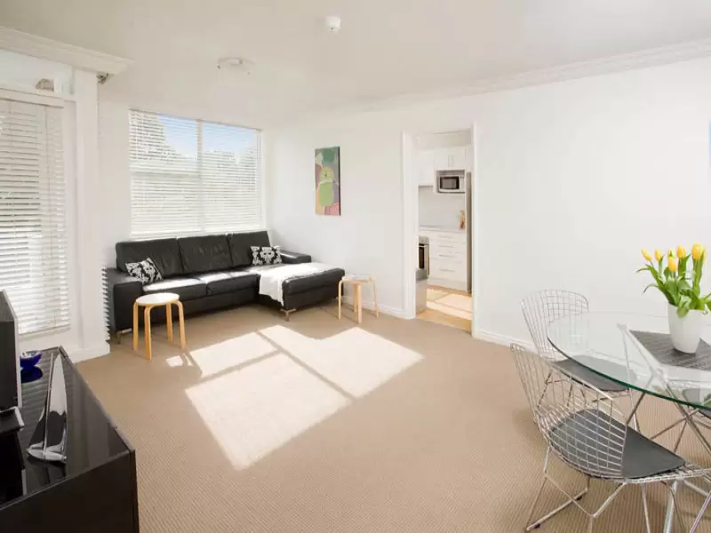 18/100 Ben Boyd Road, Neutral Bay Sold by Aurora Property - image 1