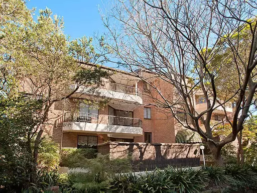 7/2 Parraween Street, Cremorne Sold by Aurora Property