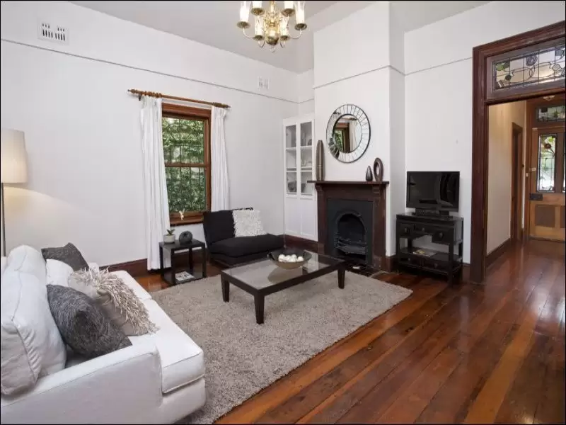33 Doris Street, North Sydney Sold by Aurora Property - image 4