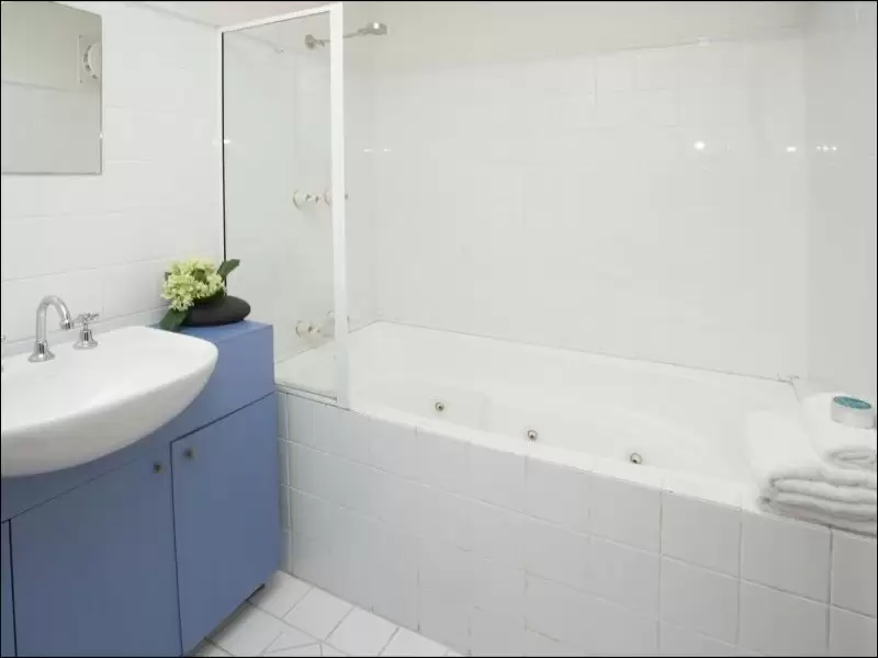 33 Doris Street, North Sydney Sold by Aurora Property - image 13