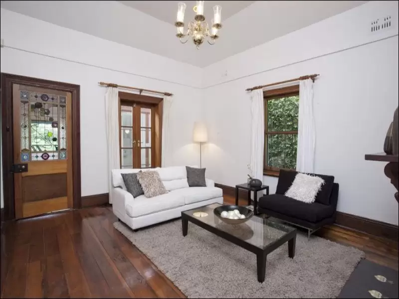 33 Doris Street, North Sydney Sold by Aurora Property - image 2