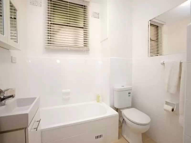 2/174 Spit Road, Mosman Sold by Aurora Property - image 16