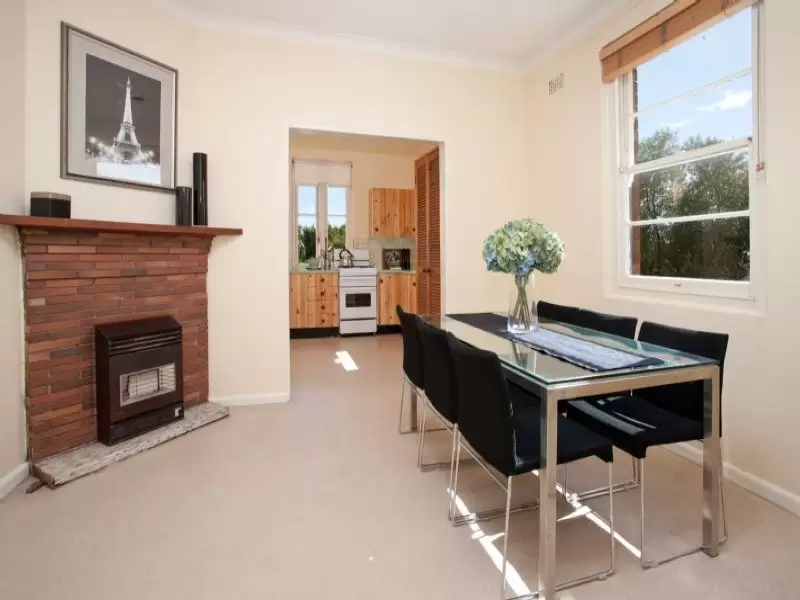 4/10 Emmett Street, Crows Nest Sold by Aurora Property - image 4