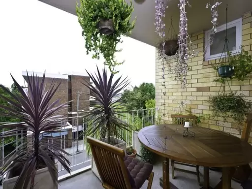 24/57 Spit Road (enter From Punch Lane), Mosman Sold by Aurora Property