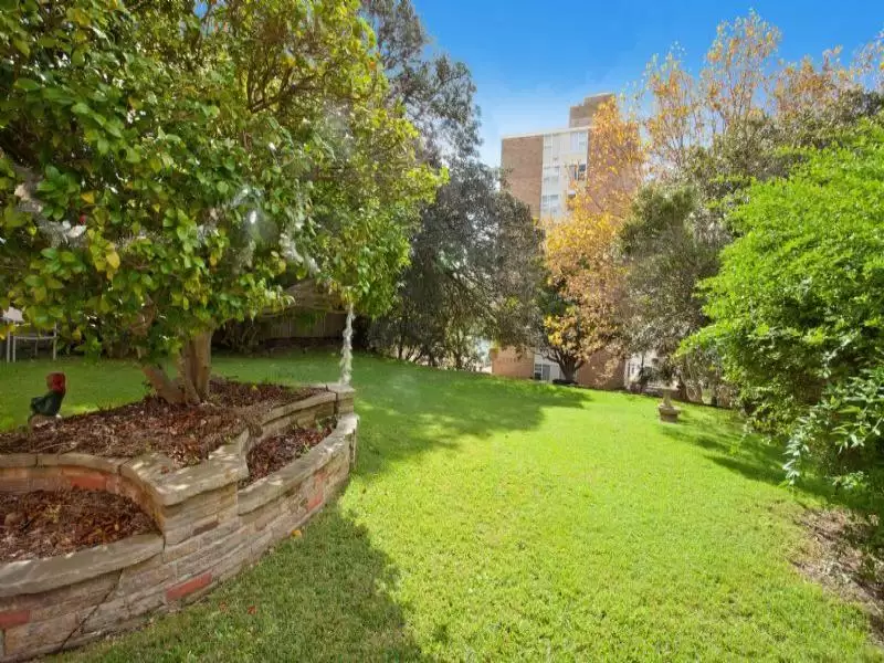 2/2 Elamang Avenue, Kirribilli Sold by Aurora Property - image 8