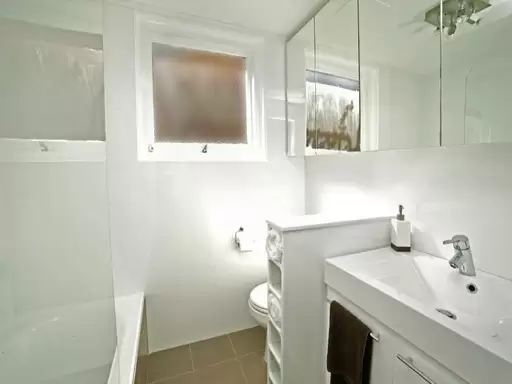 8/20 Rawson Street, Mosman Sold by Aurora Property