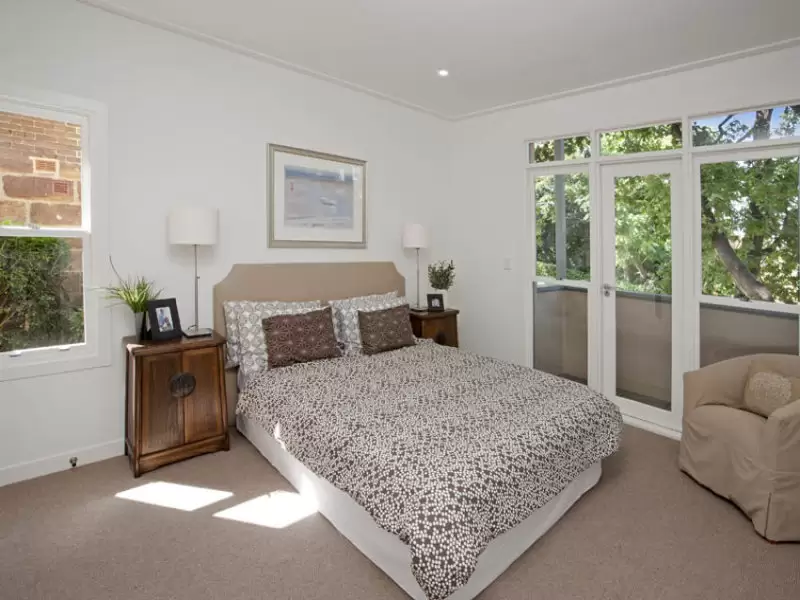 5 John Street, McMahons Point Sold by Aurora Property - image 2