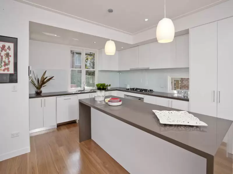 5 John Street, McMahons Point Sold by Aurora Property - image 8