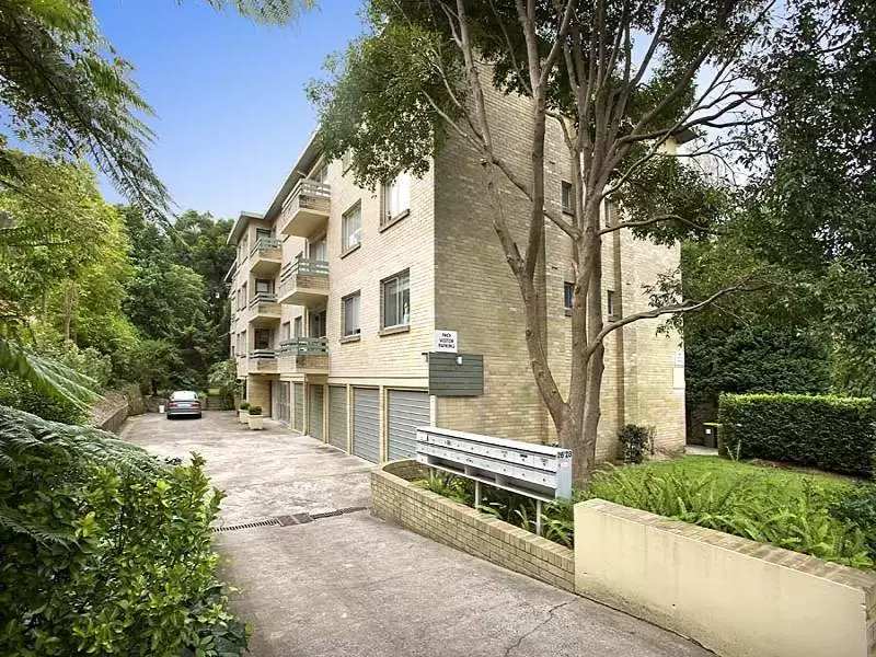 1/26-28 Eaton Street, Neutral Bay Sold by Aurora Property - image 1