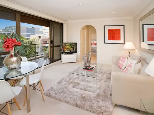 9/1 Paling Street, Cremorne Sold by Aurora Property