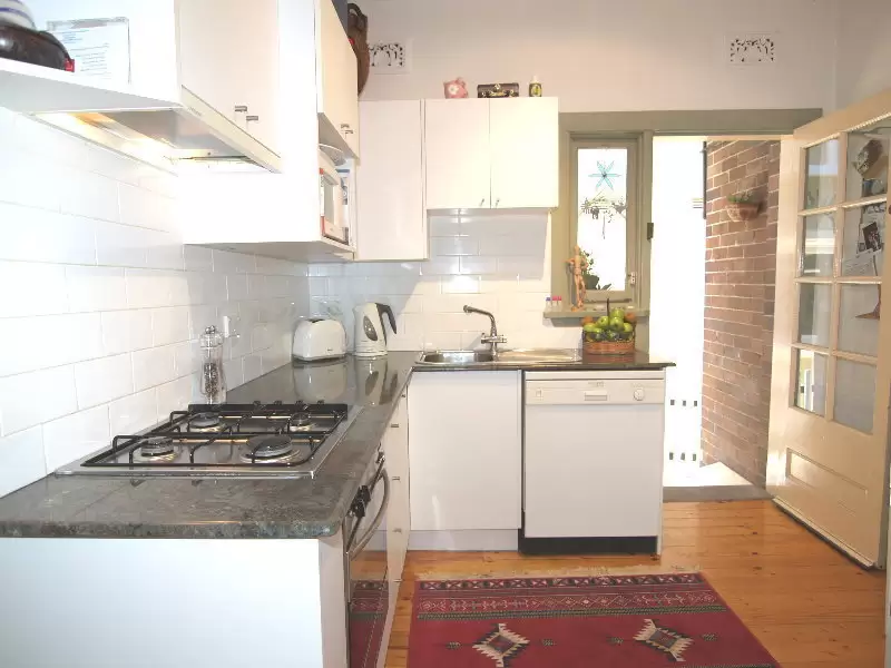 5/61 Shadforth Street, Mosman Sold by Aurora Property - image 2
