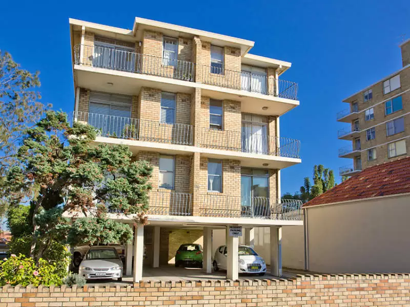 9/186 Spit Road, Mosman Sold by Aurora Property - image 1