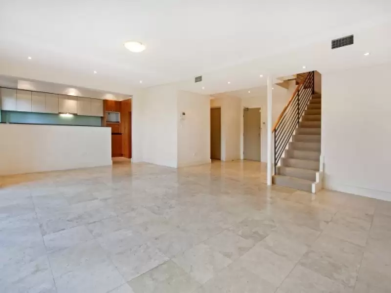 2/66 Kurraba Road, Neutral Bay Sold by Aurora Property - image 3