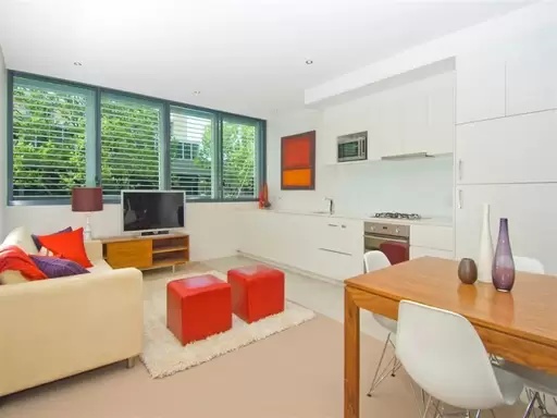6/368 Military Road, Cremorne Sold by Aurora Property