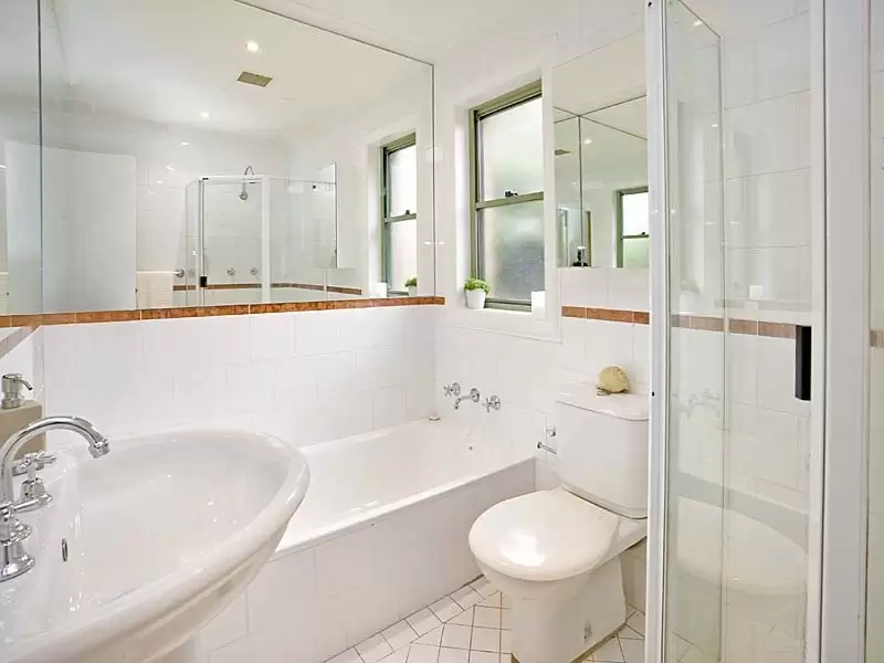 2/2 Holdsworth Street, Neutral Bay Sold by Aurora Property - image 7