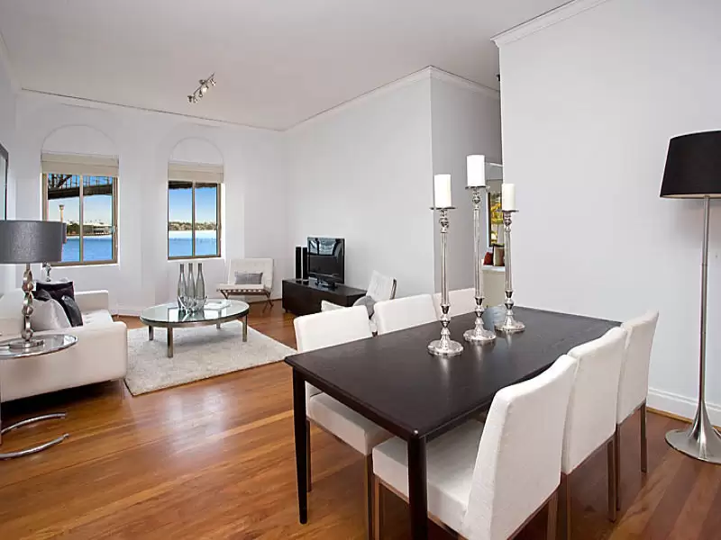 4/1 Waruda Street, Kirribilli Sold by Aurora Property - image 2