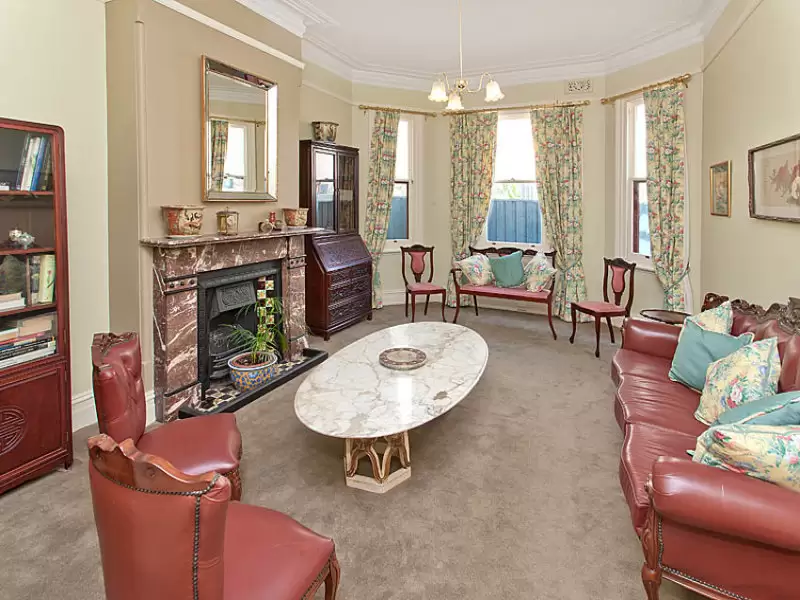 70 Spit Road (enter From Hordern Lane), Mosman Sold by Aurora Property - image 1