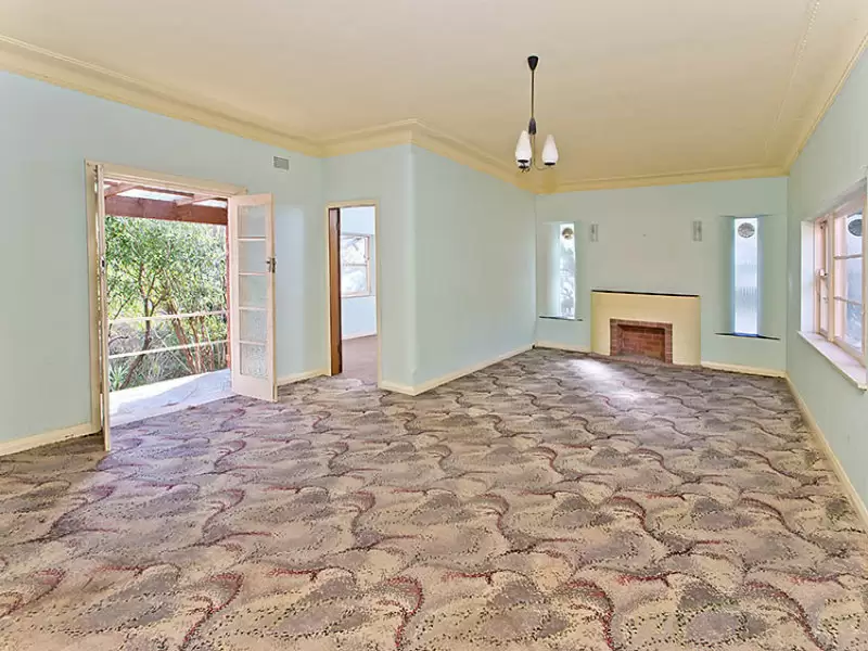 13 Salisbury Square, Seaforth Sold by Aurora Property - image 2
