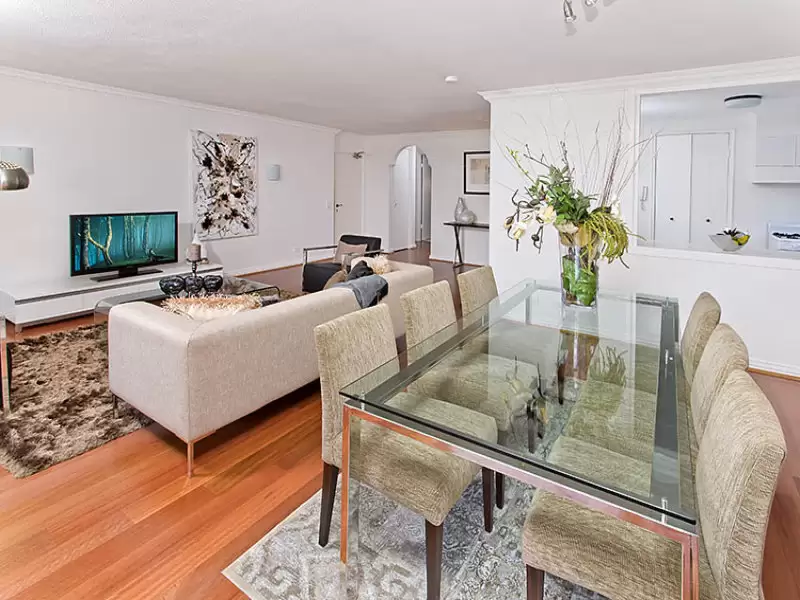 4/2 Spruson Street (enter Via Colindia Ave), Neutral Bay Sold by Aurora Property - image 8
